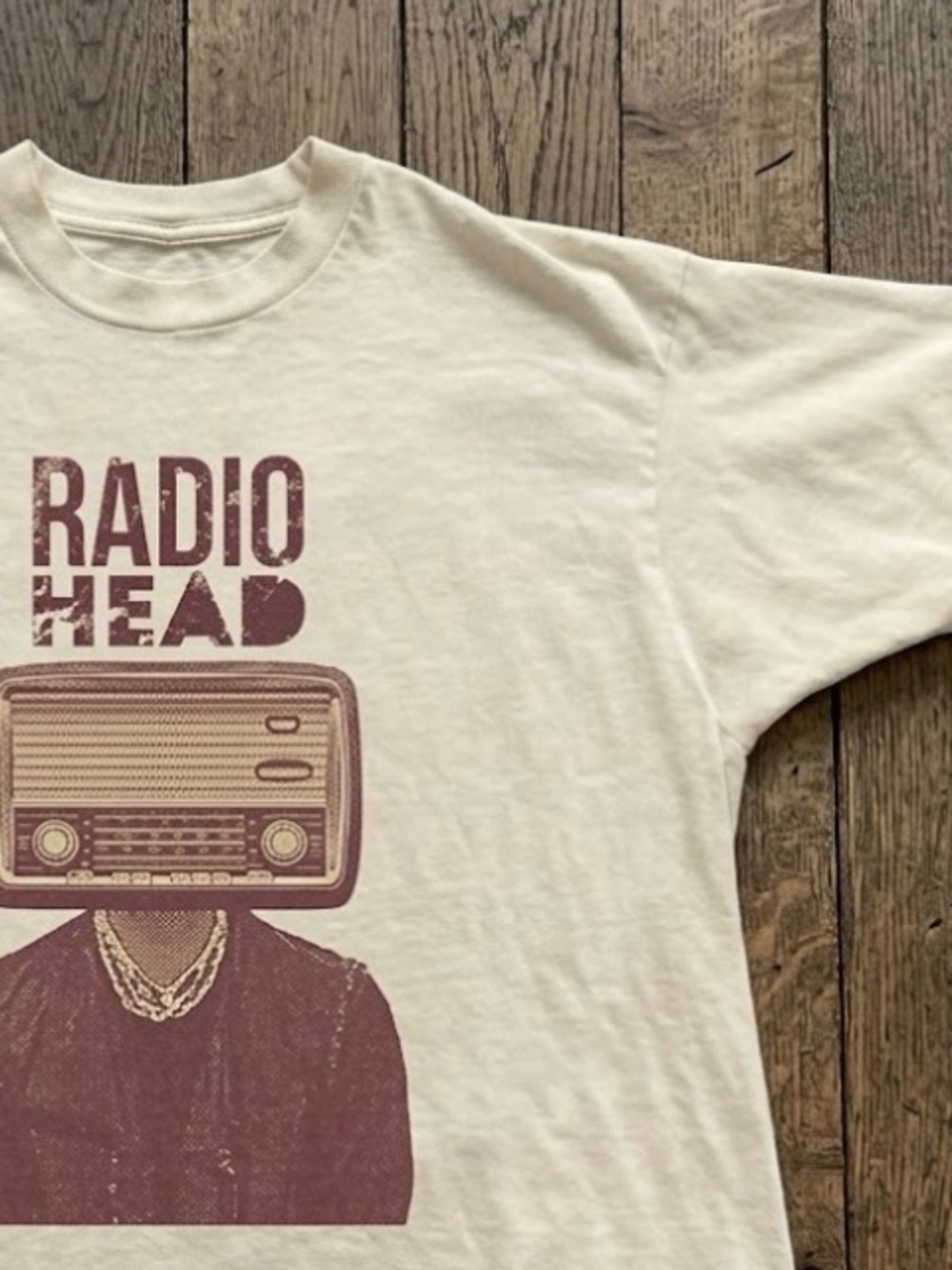 Radiohead Graphic Tee in Cream with Maroon - Picture 2 of 4